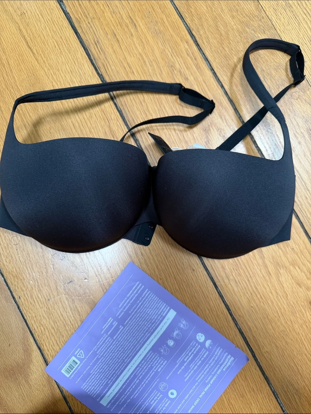 SKIMS Ultimate push-up Balconette  Bra - Picture 4 of 5